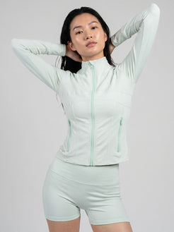 Charge women’s full zip jacket and shorts set in mint front view